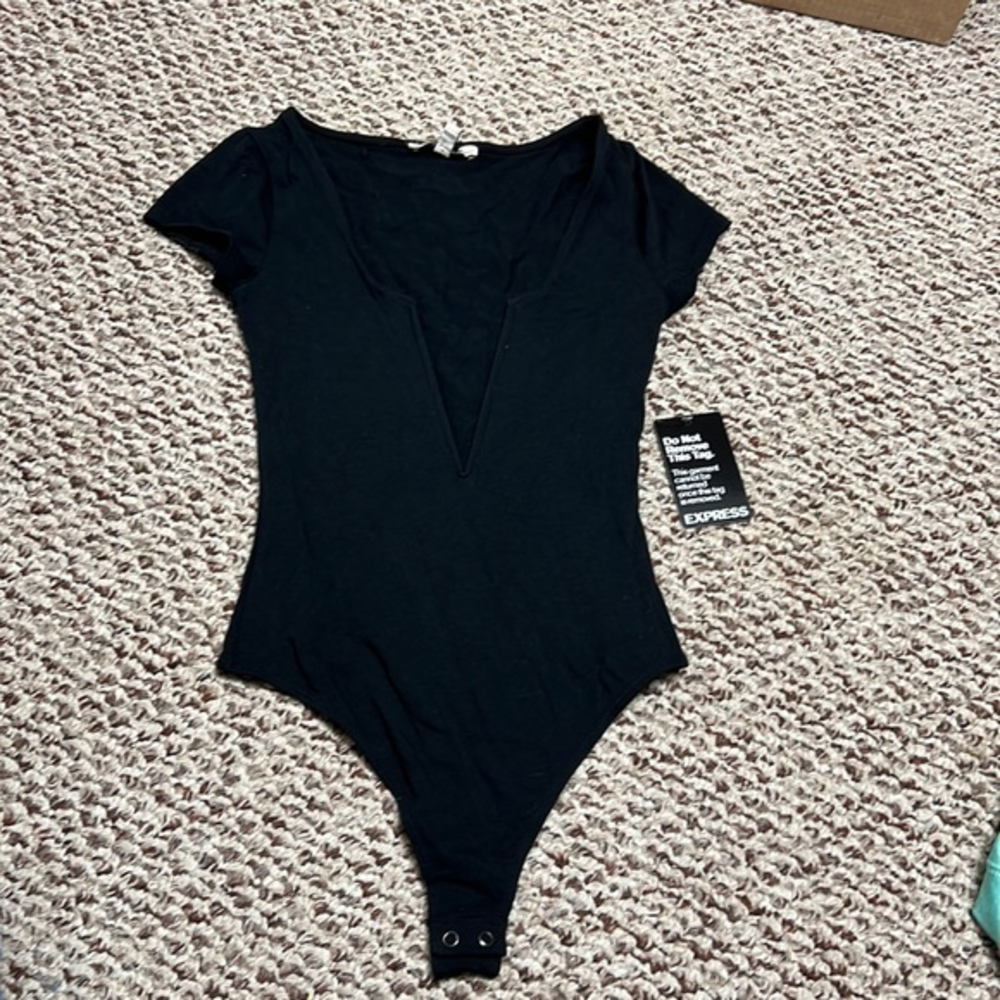 NWT Express Bodysuit‎